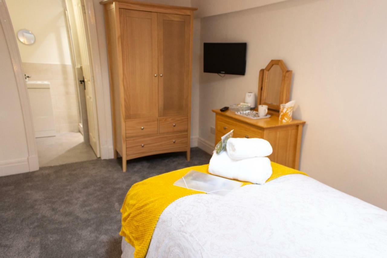 Inn Old Silent Haworth